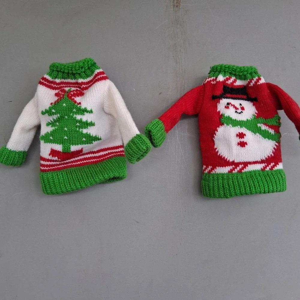 Lot Of 2 Cat Small Dog Pet Christmas Sweaters EUC ADORABLE
